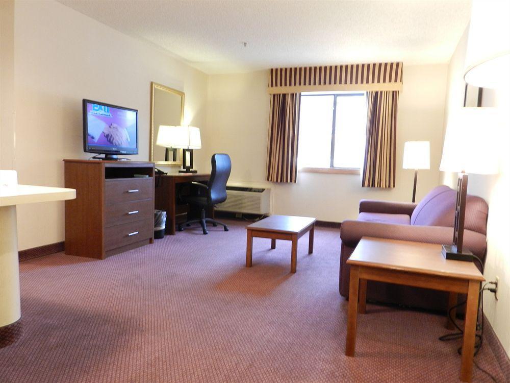 Ashmore Inn And Suites Lubbock Ngoại thất bức ảnh