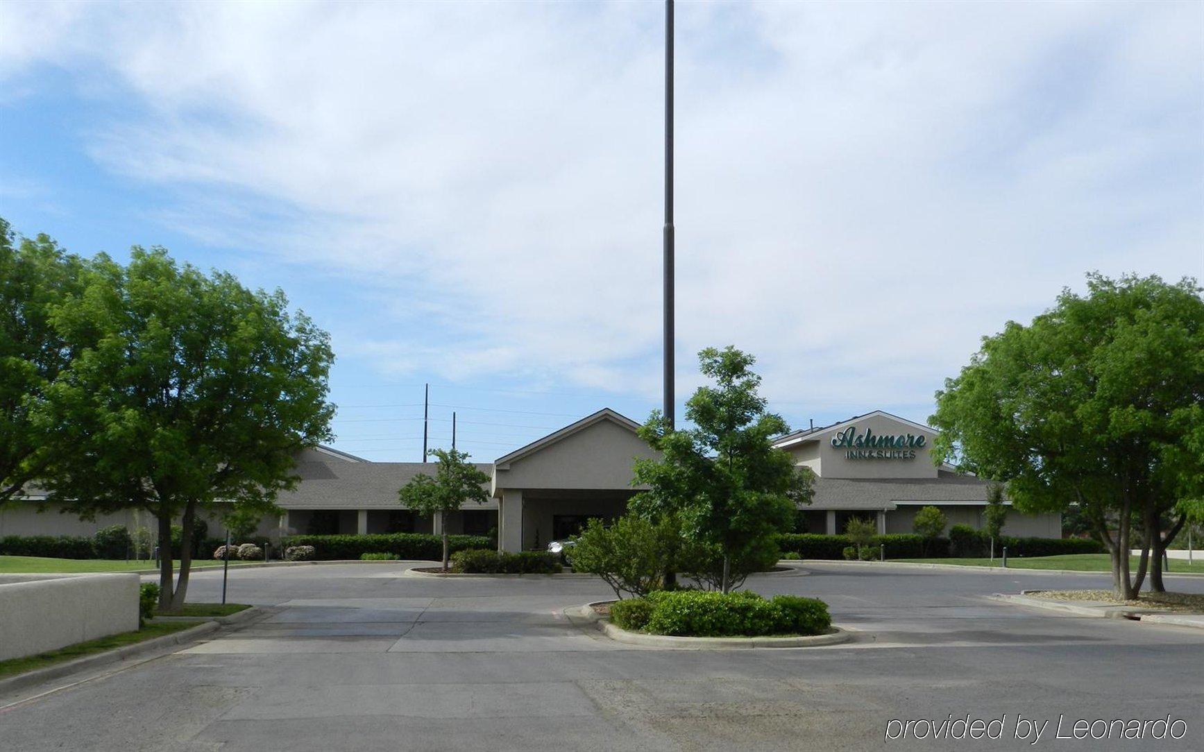 Ashmore Inn And Suites Lubbock Ngoại thất bức ảnh